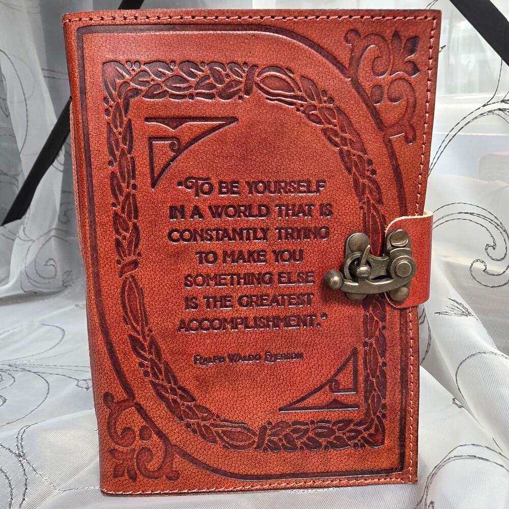 New Brown Leather Journal Metal Clasp White Pages 5x7 Be yourself